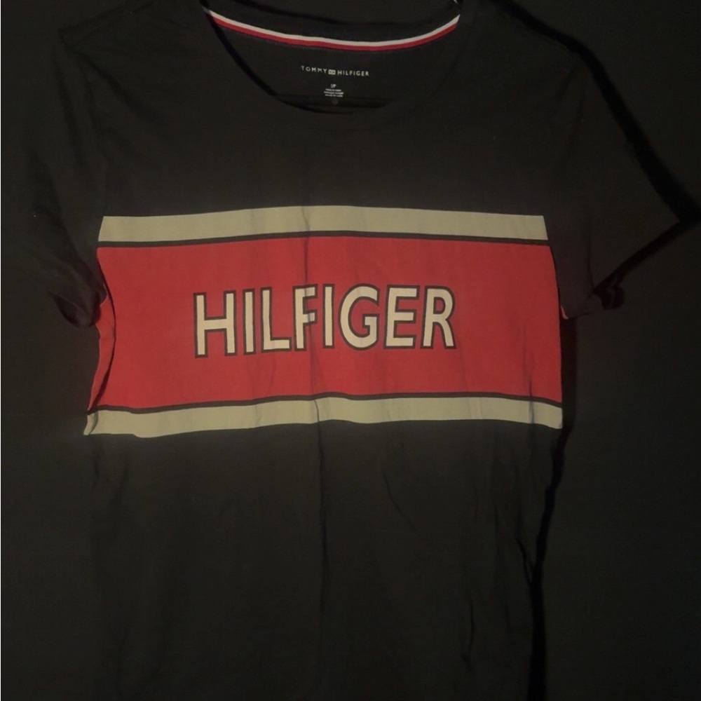 Tommy Hilfiger Logo T-Shirt – Black/Red/White